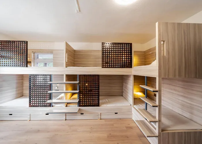 Draper Startup House *
