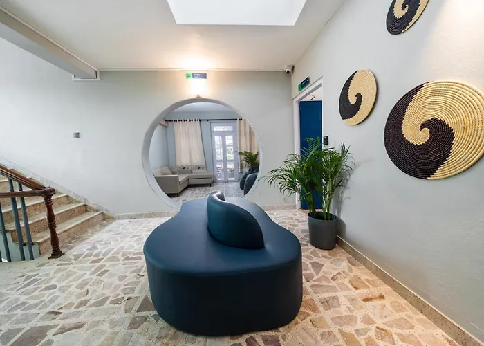 ホステル Draper Startup House